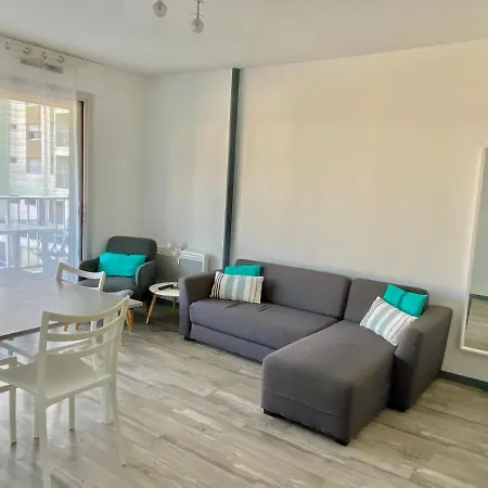 Résidence De Palais *